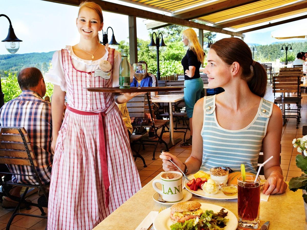 Landzeit Autobahnrestaurant & Motorhotel Loipersdorf Kitzladen Exterior photo